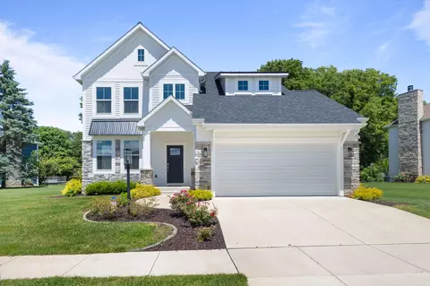 32811 Nature View Dr, New Carlisle, IN 46552