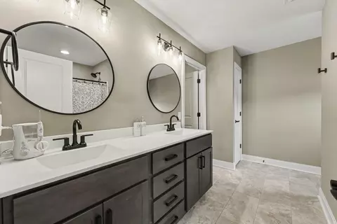 Bath - 620 Sandra Dee Dr, Lowell, IN 46356 photo 2 of 3