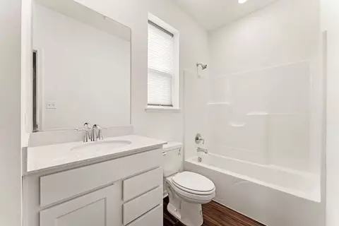 Bath - 11602 Clyde Dr, Crown Point, IN 46307 photo 2 of 2