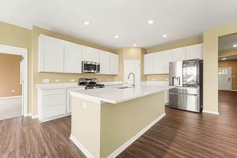 Kitchen - 11602 Clyde Dr, Crown Point, IN 46307 photo 3 of 3