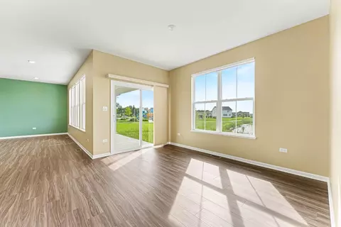 Living - 11602 Clyde Dr, Crown Point, IN 46307 photo 5 of 8