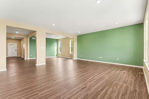 Living - 11602 Clyde Dr, Crown Point, IN 46307 photo 4 of 8