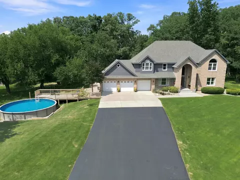 623 W 250, Hebron, IN 46341