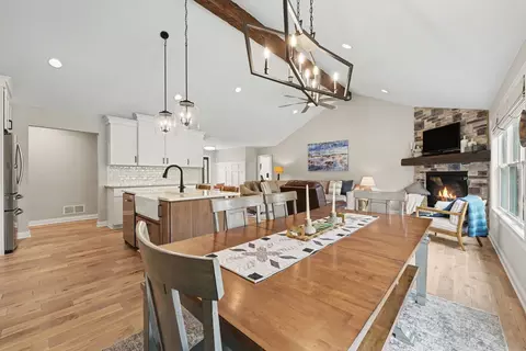 Dining - 1002 Oak Grove Ct, Crown Point, IN 46307 photo 1 of 1