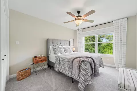 Bedroom - 1002 Oak Grove Ct, Crown Point, IN 46307 photo 4 of 4