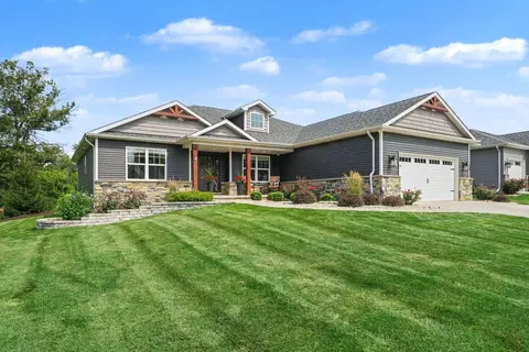Exterior - 1002 Oak Grove Ct, Crown Point, IN 46307 photo 3 of 5
