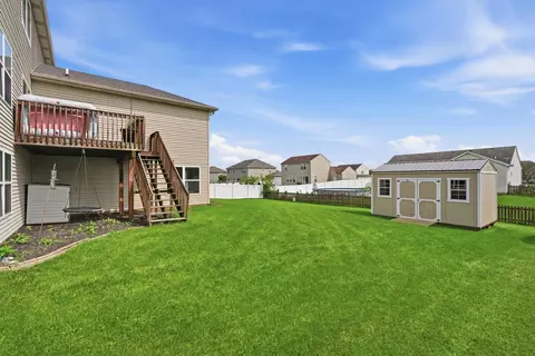 Exterior - 7745 E 122nd Pl, Crown Point, IN 46307 photo 4 of 6