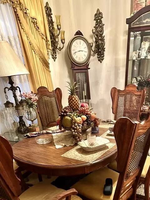 Dining - 1313 Delaware St, Gary, IN 46407 photo 1 of 1