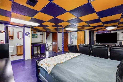 Bedroom - 122 N Elmer St, Griffith, IN 46319 photo 5 of 7
