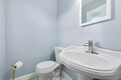 Bath - 7434-36 Idaho Ave, Hammond, IN 46323 photo 3 of 3