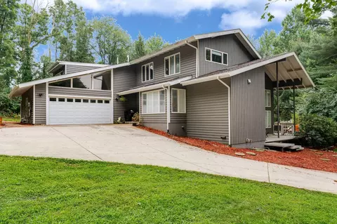 5159 N Barclay, La Porte, IN 46350