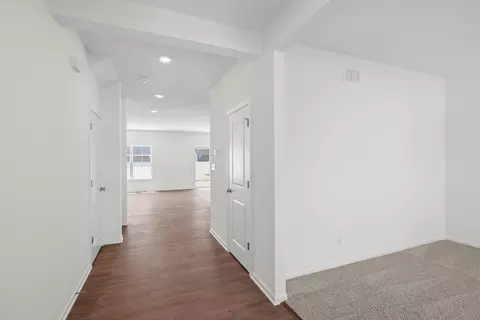 Entry Way - 463 E 130th Ave, Crown Point, IN 46307 photo 1 of 1
