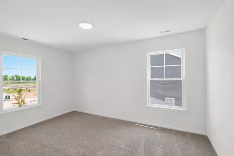 Bedroom - 463 E 130th Ave, Crown Point, IN 46307 photo 4 of 6