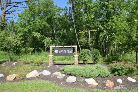 37 Karner Blue Ct, Chesterton, IN 46304