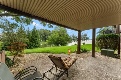 Exterior - 2511 E Lakeshore Dr #A2, Crown Point, IN 46307 photo 2 of 6
