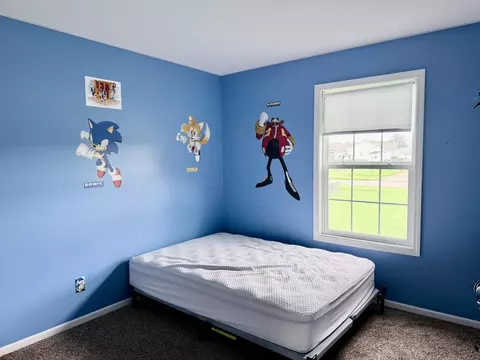 Bedroom - 264 S Meadow Ln, Wheatfield, IN 46392 photo 5 of 5