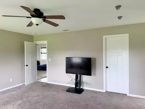 Bedroom - 264 S Meadow Ln, Wheatfield, IN 46392 photo 1 of 5