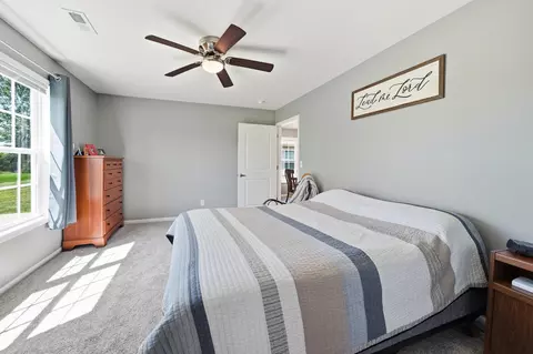 Bedroom - 521 Blackstone Ct, Kouts, IN 46347 photo 2 of 3