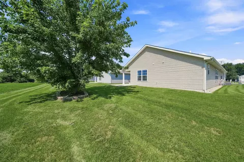 Exterior - 521 Blackstone Ct, Kouts, IN 46347 photo 3 of 9