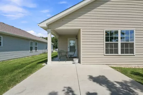Exterior - 521 Blackstone Ct, Kouts, IN 46347 photo 6 of 9