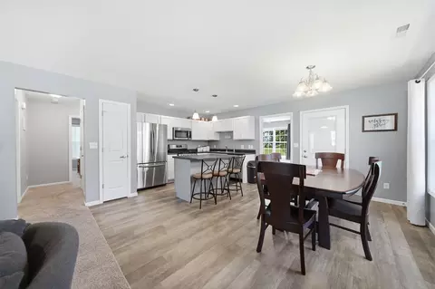 Entry Way - 521 Blackstone Ct, Kouts, IN 46347 photo 1 of 1