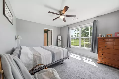 Bedroom - 521 Blackstone Ct, Kouts, IN 46347 photo 1 of 3