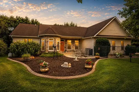 639 E Us Highway 6, Westville, IN 46391