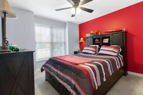 Bedroom - 810 Pheasant Dr, Crown Point, IN 46307 photo 4 of 4