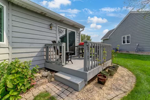 Exterior - 810 Pheasant Dr, Crown Point, IN 46307 photo 3 of 5