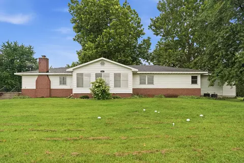 4765 W 950, Lake Village, IN 46349