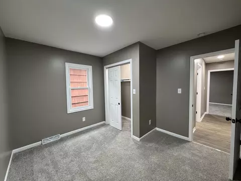 Bedroom - 1724 Lake Ave, Whiting, IN 46394 photo 3 of 4