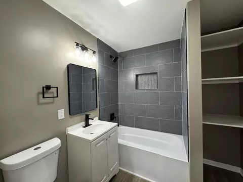 Bath - 1724 Lake Ave, Whiting, IN 46394 photo 1 of 4
