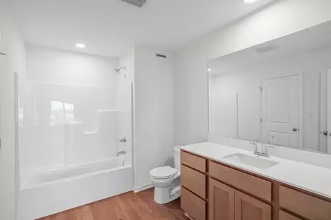 Bath - 13057 Carolina St, Crown Point, IN 46307 photo 2 of 2