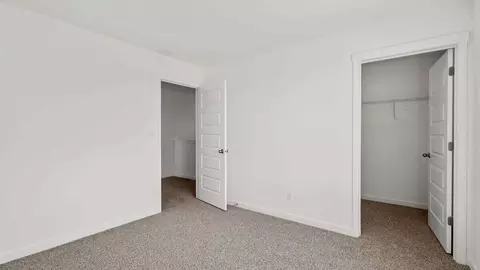 Bedroom - 7675 W 107th Pl, Crown Point, IN 46307 photo 10 of 15