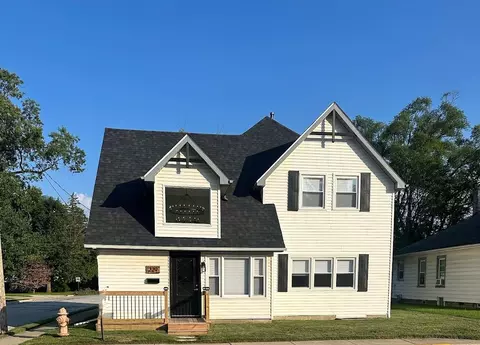 229 E Beam St, Chesterton, IN 46304