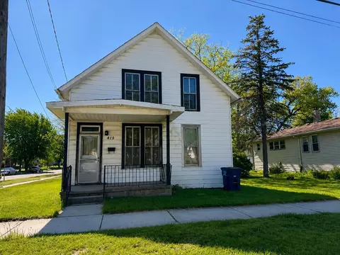 415 Cleveland, Michigan City, IN 46360
