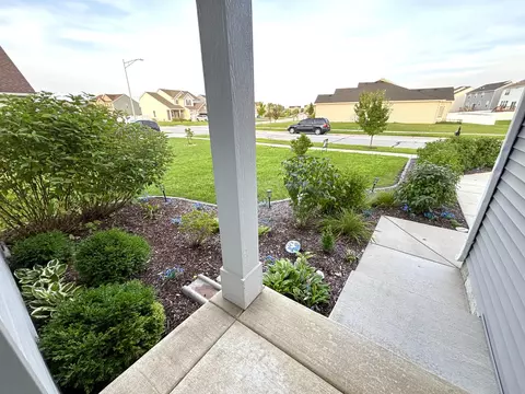 Exterior - 10990 Arkansas Pl, Crown Point, IN 46307 photo 5 of 12