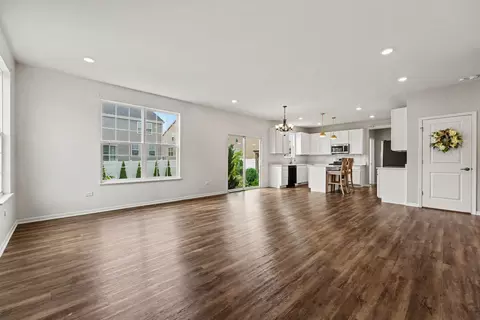 Living - 10990 Arkansas Pl, Crown Point, IN 46307 photo 2 of 2