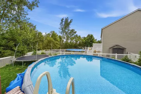 Exterior - 13984 Empress Ln, Dyer, IN 46311 photo 10 of 13