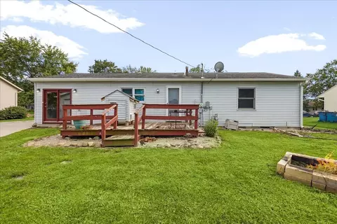 Exterior - 770 Mohawk Dr, Lowell, IN 46356 photo 3 of 5