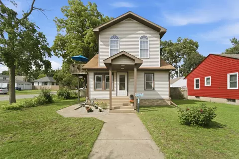 402 Pearl St, Michigan City, IN 46360