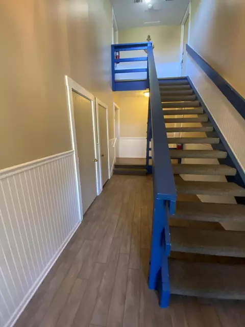 Entry Way - 2523 E Lakeshore Dr #C-17, Crown Point, IN 46307 photo 3 of 3