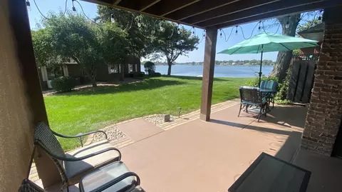 Exterior - 2523 E Lakeshore Dr #C-17, Crown Point, IN 46307 photo 7 of 16