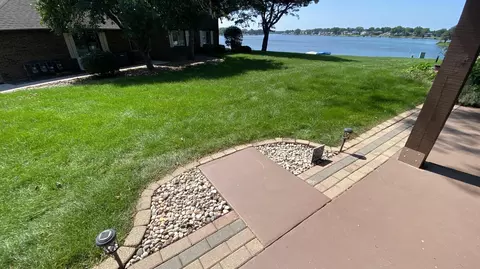 Exterior - 2523 E Lakeshore Dr #C-17, Crown Point, IN 46307 photo 14 of 16