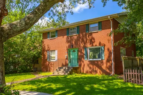 486 Park Ave, Valparaiso, IN 46385
