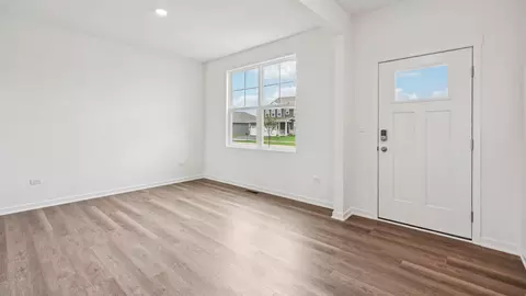 Living - 7639 W 107th Pl, Crown Point, IN 46307 photo 1 of 5