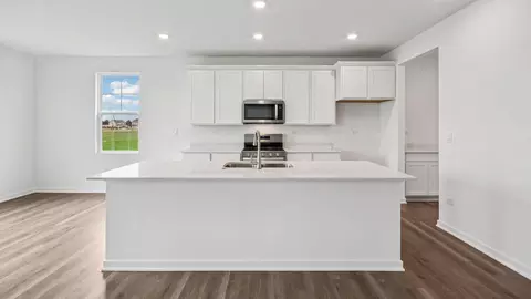 Kitchen - 7639 W 107th Pl, Crown Point, IN 46307 photo 2 of 3
