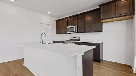 Kitchen - 7621 W 107th Pl, Crown Point, IN 46307 photo 1 of 4