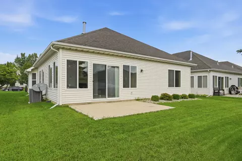 Exterior - 7535 E 103rd Ave, Crown Point, IN 46307 photo 4 of 5