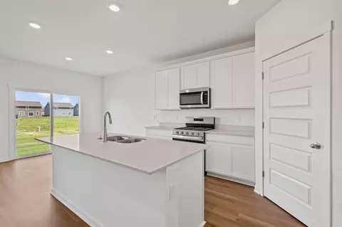 Kitchen - 7747 W 107th Pl, Crown Point, IN 46307 photo 6 of 6
